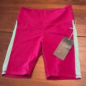 Adult medium Tiger Friday shorts